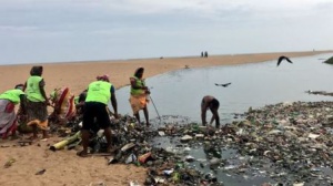Cleanliness drive on Bankimuhan beach 