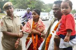 Liquor ban: Couple walks 400 kms in vain as police bars them from meeting CM 