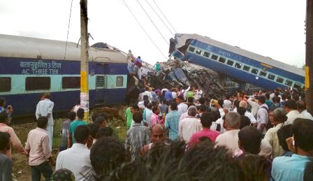 6 killed, more than 40 injured as Puri-Haridwar Kalinga Utkal Express derails in UP
