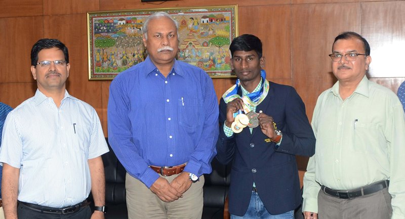 ECoR felicitates International Boxer K.Shyam Kumar