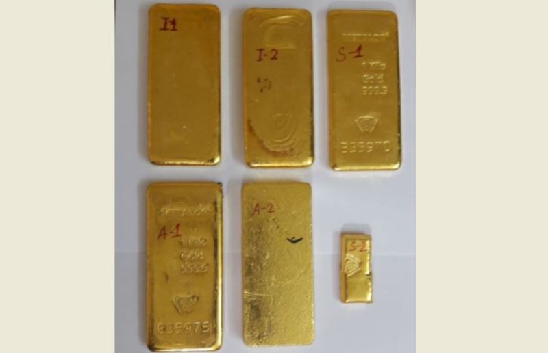 gold seized at Bhubaneswar Airport