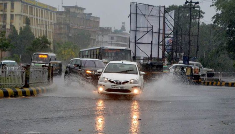 Low pressure rain Odisha