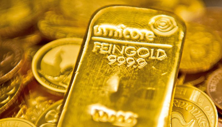 Gold Prices Fall Due To Weak Demand, Global Factors