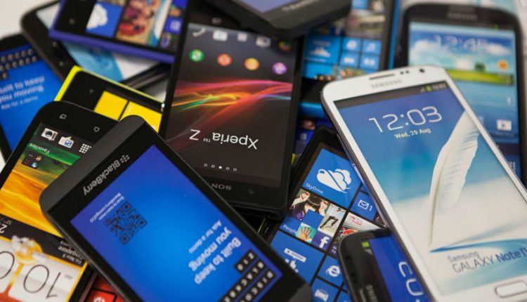 Second Hand smartphone market thriving in India