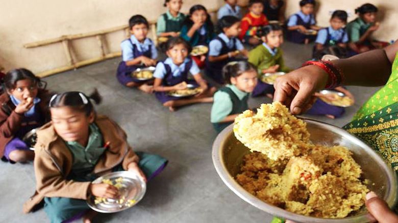 Snake Found In ‘Khichdi’ Served To School Students In Maharashtra