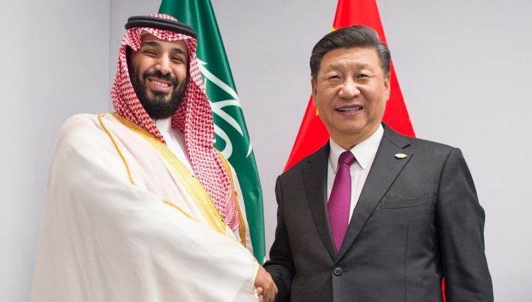 Saudi Crown Prince Meets Chinese Prez, Bags Oil Deal
