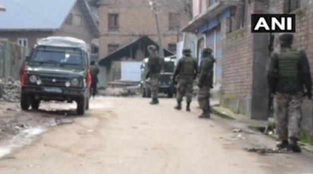 2 killed in Jammu & Kasmir’s Kulgam Encounter