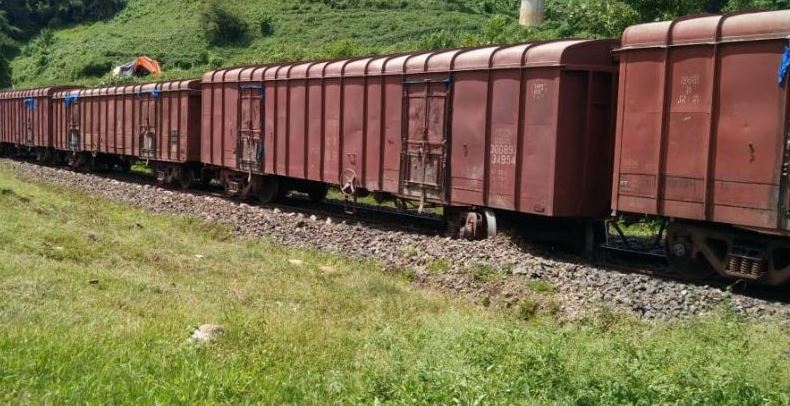 Odisha: Woman Attempts Suicide By Jumping In Front Of Running Train With Daughter