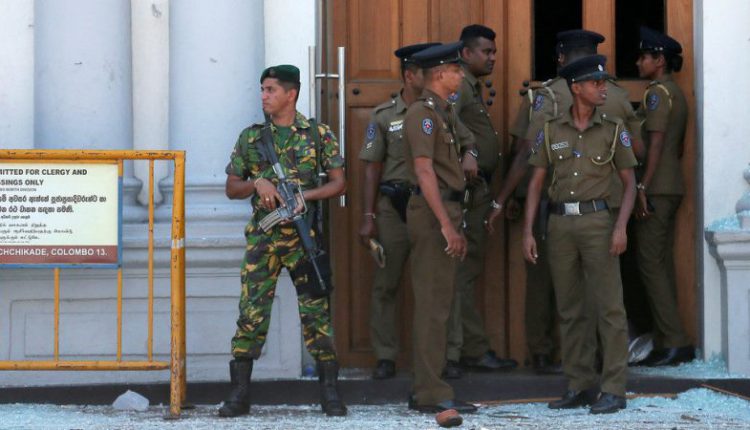 SL blocks Facebook, WhatsApp after mosque attacked