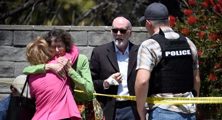 One dead, three injured in California synagogue shooting