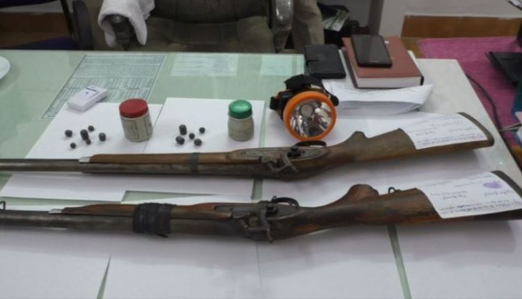 2 country-made rifles seized by Mohana Police, 2 arrested