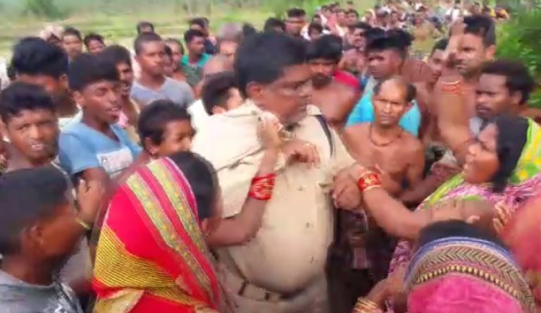 Police Register Case Against Villagers For Thrashing Forest Officials In Cuttack