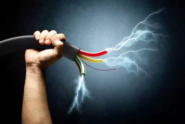youth electrocuted to death in keonjhar