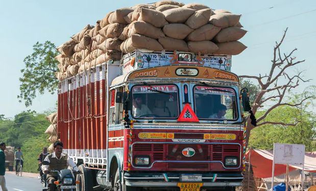 Rajasthan truck owner fined Rs 1.41 lakh in Delhi