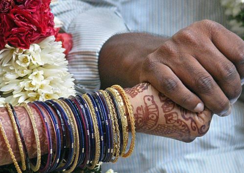 Rajasthan brothers give dowry of Rs 8 crore
