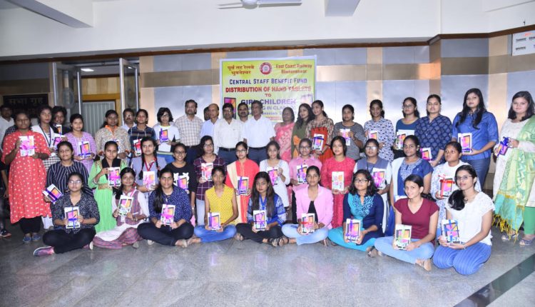 ECoR Distributes Tablets To Girl Child Of Its Employees