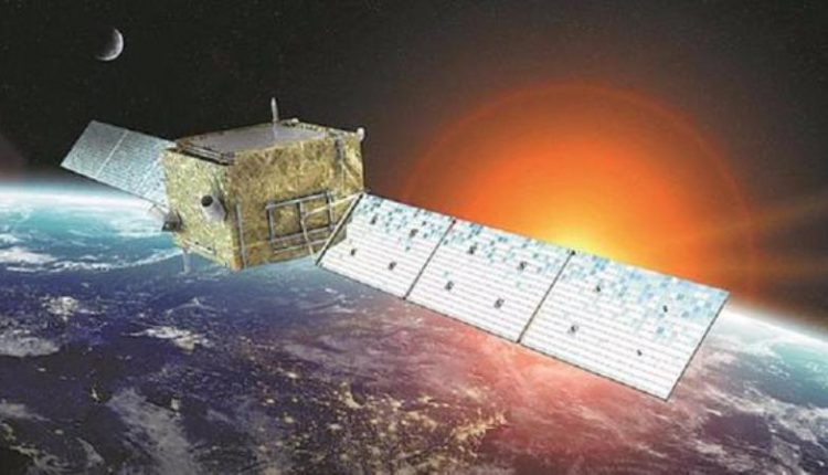 india launches satellite