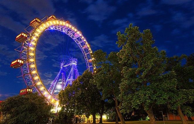 Selfie on giant Ferris wheel turns fatal for youth in Odisha