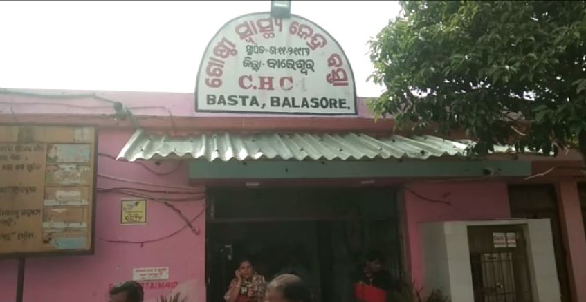 Over 15 labourers injured as pic-up van overturns in Balasore 