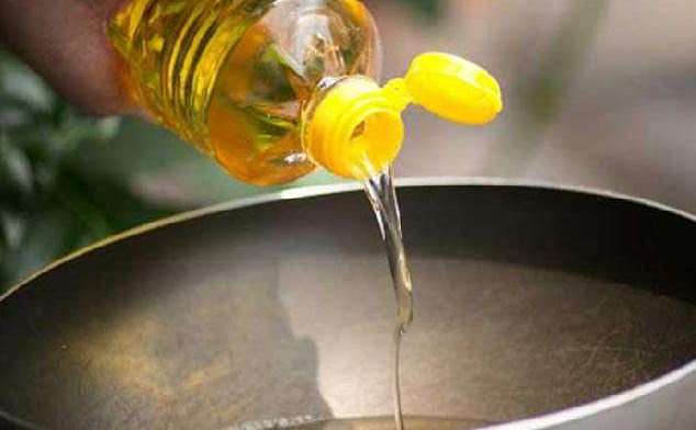 Edible oil prices rise by 15% in a month