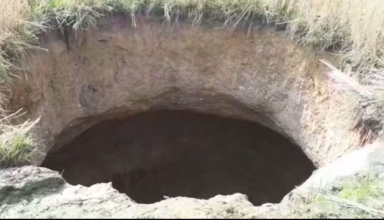 Fresh sinkhole at farmland triggers fear in Odisha’s Angul