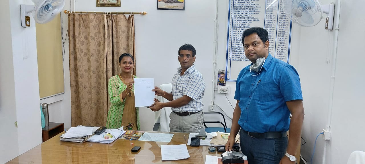 Odisha Jatra artiste Rani Panda donates Rs. 50000 to CMRF COVID 19