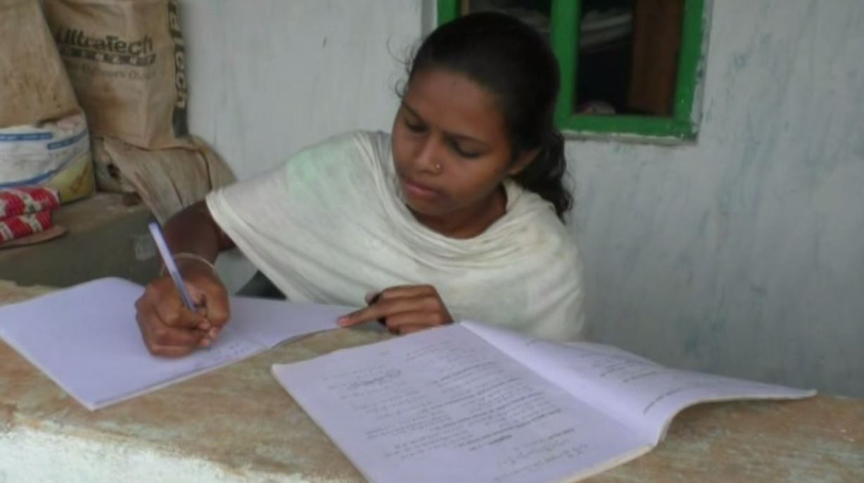 farmers daughter tops matric exam in kandhamal odisha
