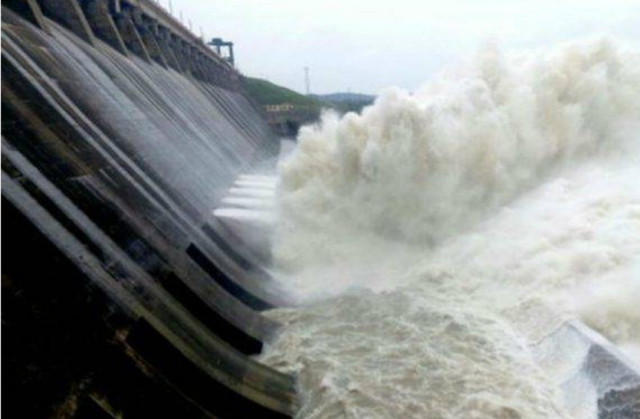 Hirakud Dam witnesses highest inflow of water in 10 years