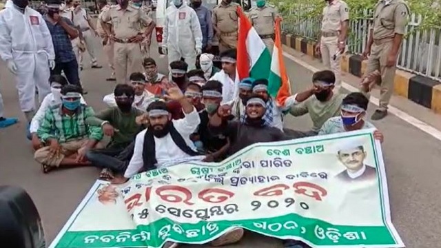 Protests Against Farmer Bills odisha