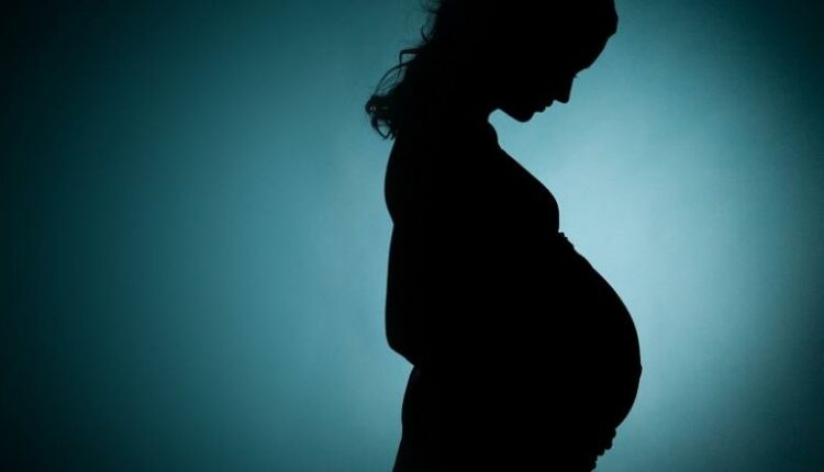 pregnant woman dies in Maharashtra