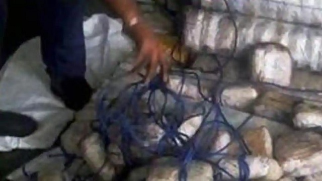 sri lankan boat with 100-kg heroin intercepted by coast guard