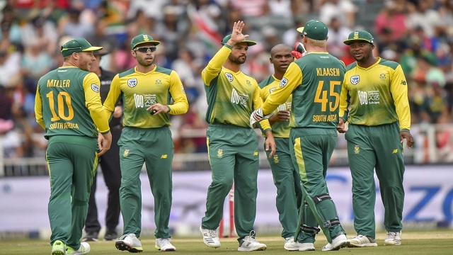 south africa cricket team tests covid negative