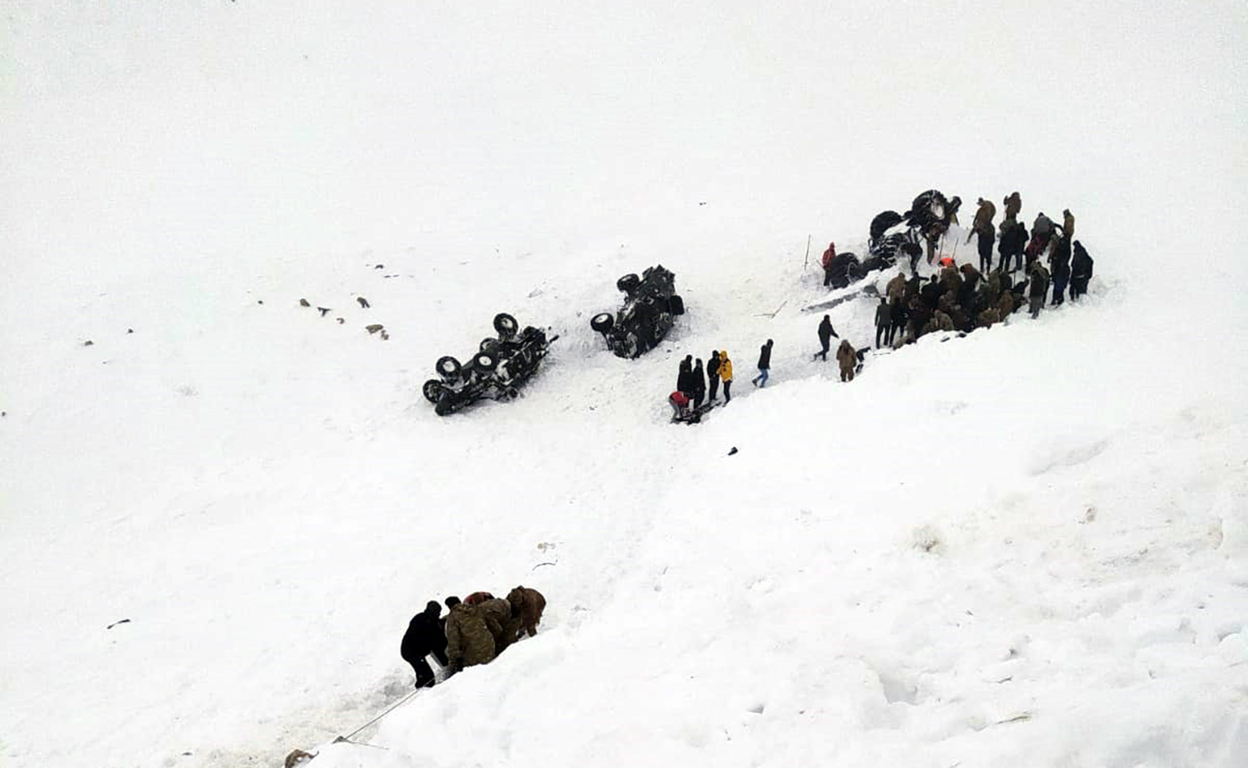 avalanche in Russian ski resort