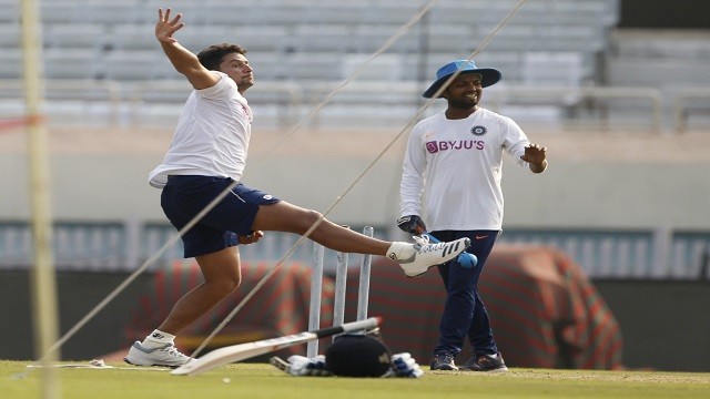 kuldeep yadav on english batsman