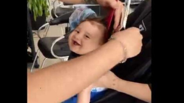 Viral Video: Baby's Reaction To His First Haircut Is Winning Hearts On  Social Media