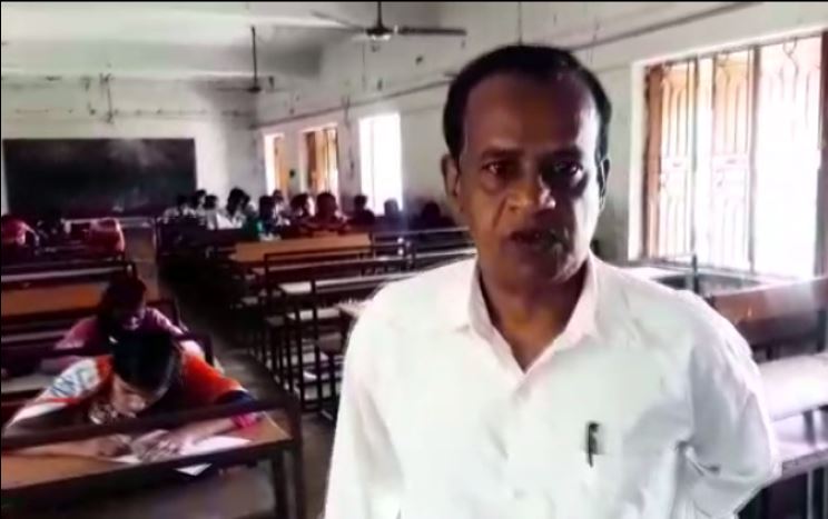 Mayurbhanj School teacher violates covid guidelines