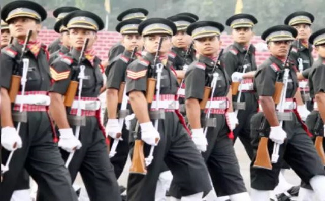 women military police