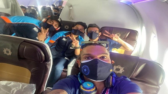 Indian cricket team reaches Colombo