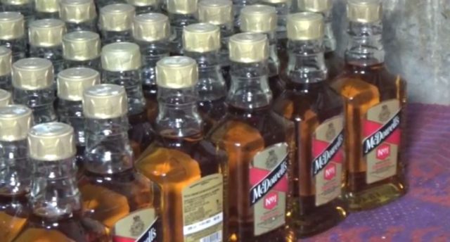 Rs 10 per liquor bottle