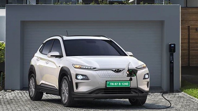 Hyundai ev car launch in 2024