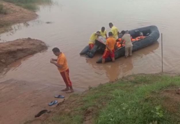 boat capsized odisha
