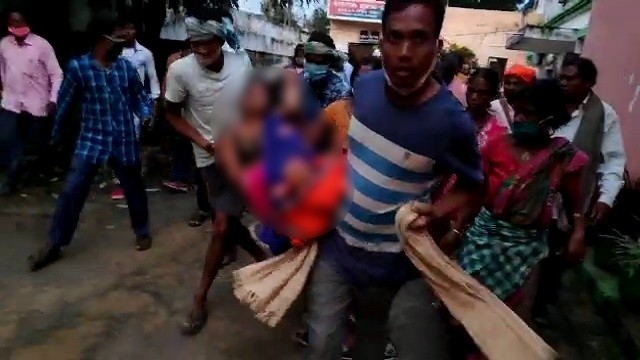 family members takes out girl from Police station in Gajapati