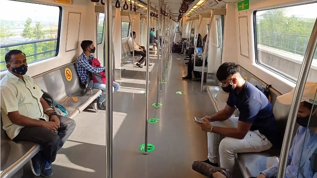 delhi metro restrictions