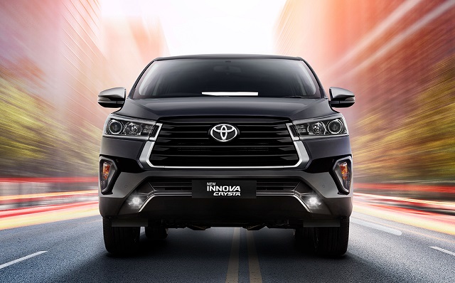 Toyota Innova Crysta gets removed from official website of the company, gets replaced by Hycross