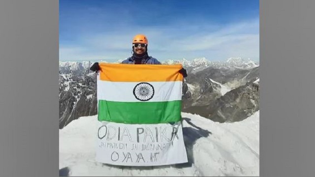 Sidharth Routray Scales Mt Everest