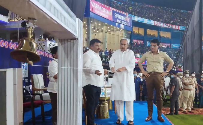 Odisha CM Naveen Patnaik rings the bell