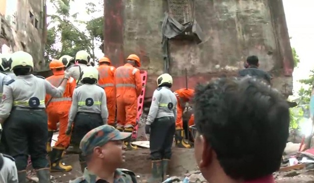 Building collapse in Mumbai leaves 1 dead, over 20 feared trapped