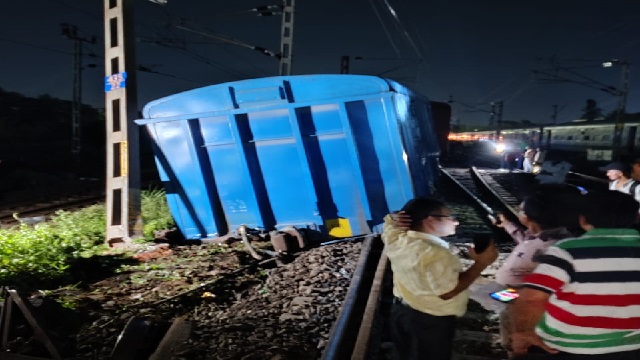 goods train derails near Bhubaneswar railway station