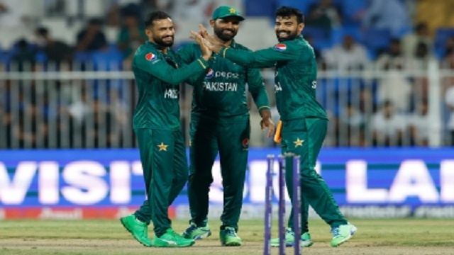 Pakistan enter Super Four of Asia Cup