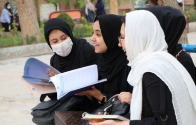 Taliban expels schoolgirls